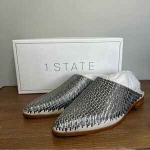 1. STATE NEW Baten Silver Metallic Retangle Stud Mules Flats Size 9